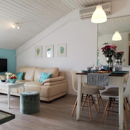 פורץ Deep Blue Apartment מראה חיצוני תמונה