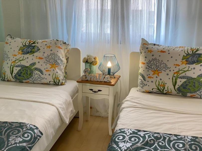 פורץ Deep Blue Apartment מראה חיצוני תמונה