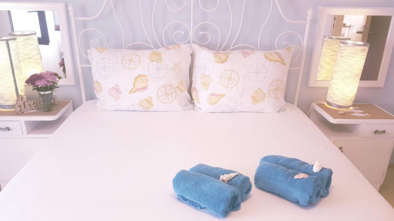 פורץ Deep Blue Apartment מראה חיצוני תמונה