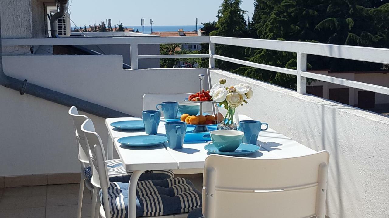 פורץ Deep Blue Apartment מראה חיצוני תמונה