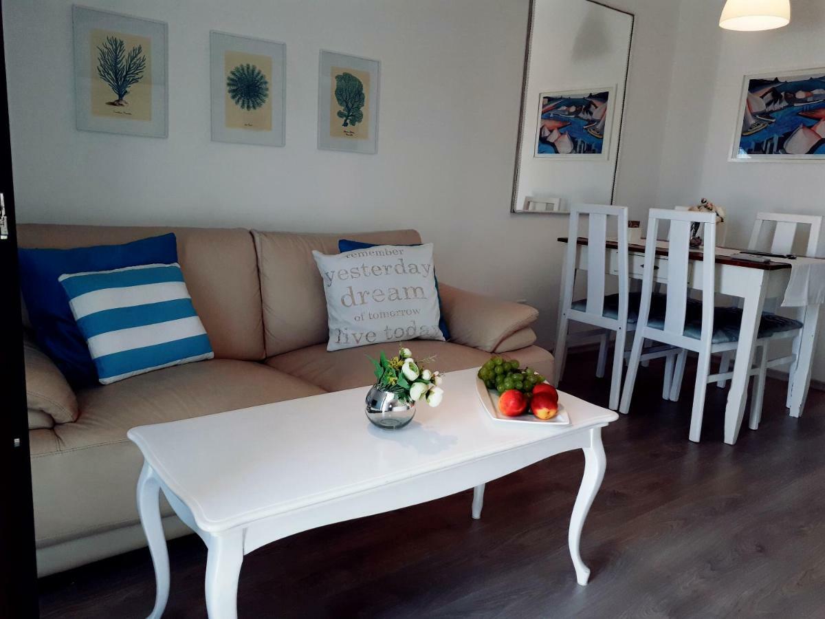 פורץ Deep Blue Apartment מראה חיצוני תמונה